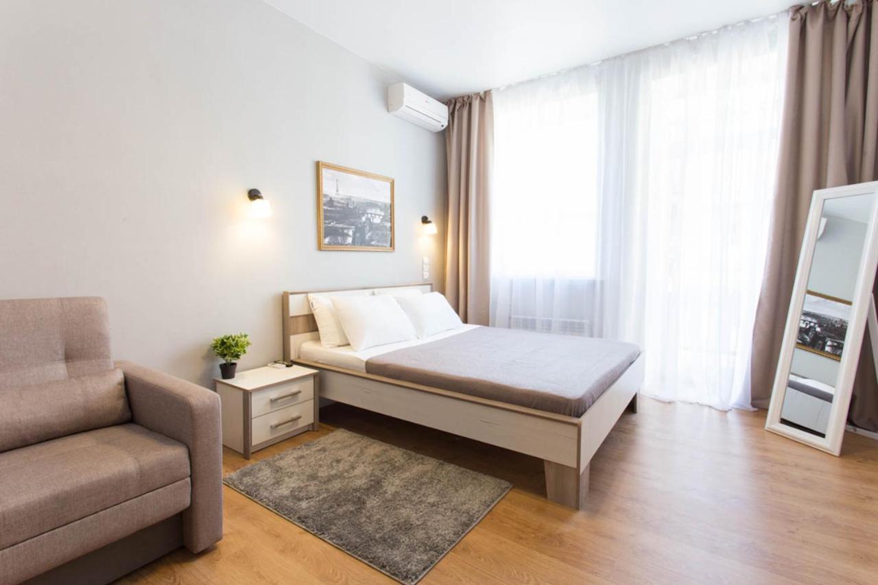 Modern Studio Beside Metro Yaroslava Mudroho, Universytet - Chernyshevska Str 95-7 Charkiw Exterior foto