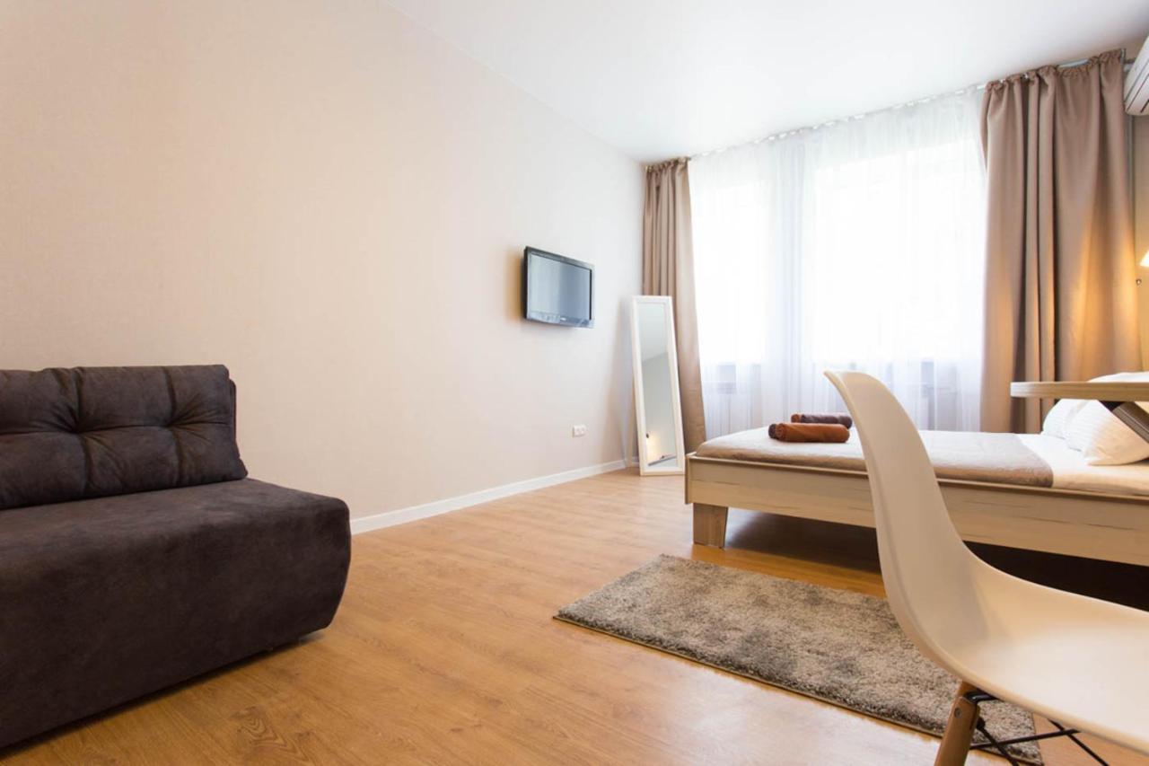 Modern Studio Beside Metro Yaroslava Mudroho, Universytet - Chernyshevska Str 95-7 Charkiw Exterior foto