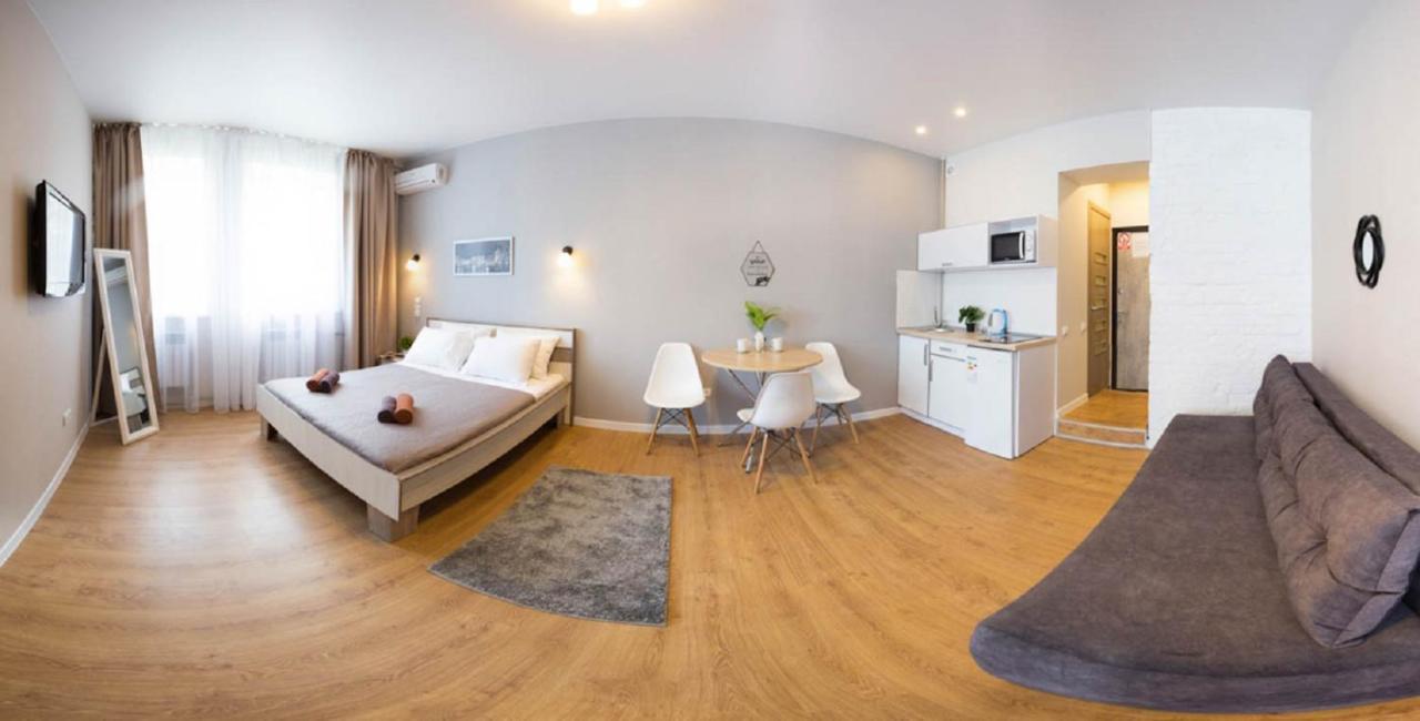 Modern Studio Beside Metro Yaroslava Mudroho, Universytet - Chernyshevska Str 95-7 Charkiw Exterior foto
