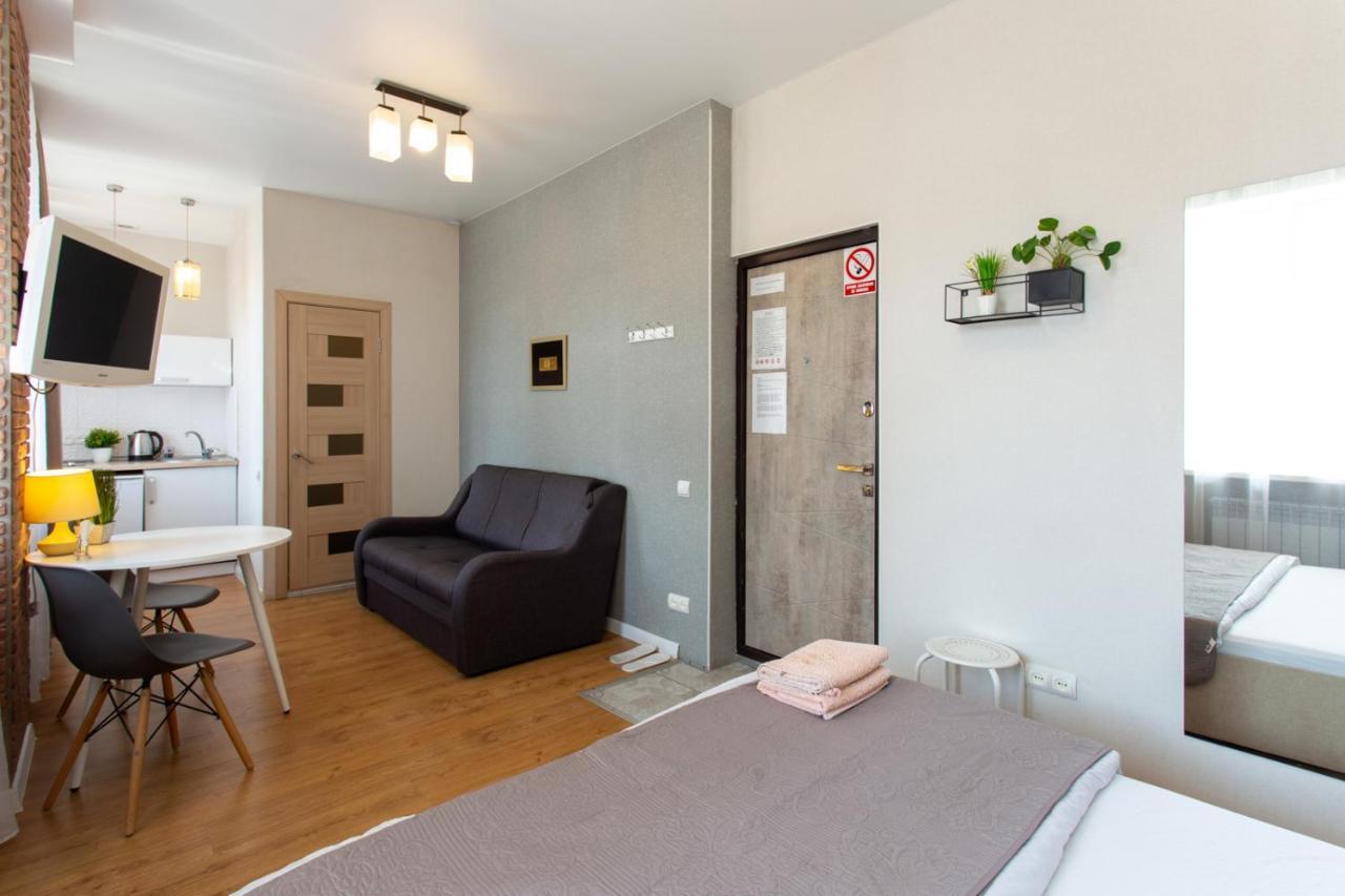Modern Studio Beside Metro Yaroslava Mudroho, Universytet - Chernyshevska Str 95-7 Charkiw Exterior foto